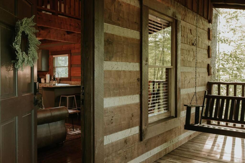 Southern Oak Cabin - Newly Remodeled - Close To All Attractions Sevierville Ngoại thất bức ảnh